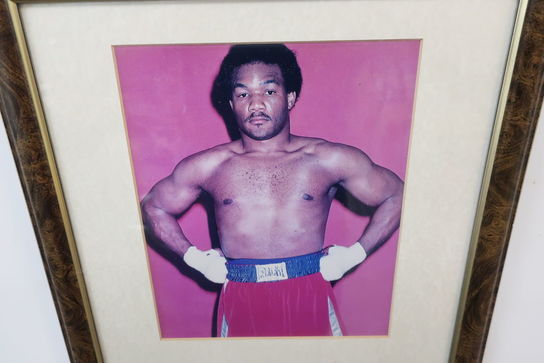 Signeret billede "George Foreman"