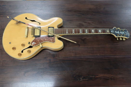 El-guitar EPIPHONE