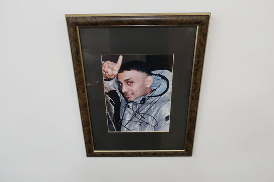 Signeret billede "Prince Naseem Hamed"