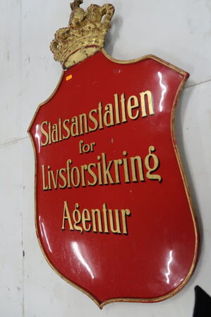 Emaljeskilt "Statsanstalten for Livsforsikring Agentur"