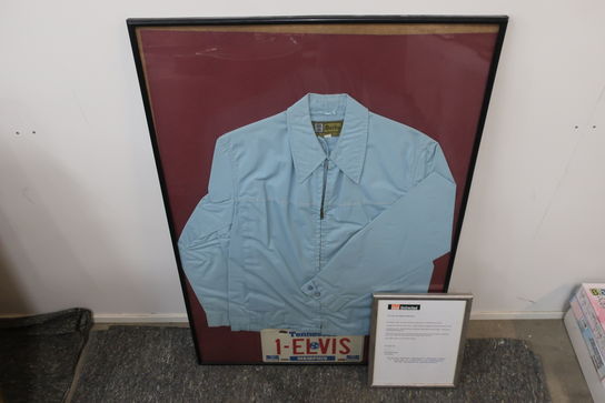 Indrammet original jakke brugt af Elvis Presley i 1960’erne