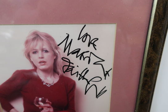 Signeret billede - Marianne Faithfull