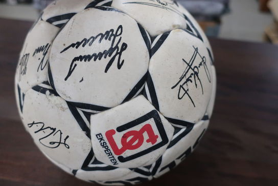 Signeret (trykte signaturer) fodbold Danmarks Herrelandshold EM '92