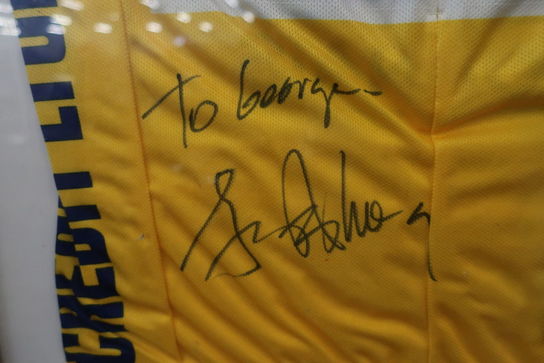 Signeret trøje "Lance Armstrong"