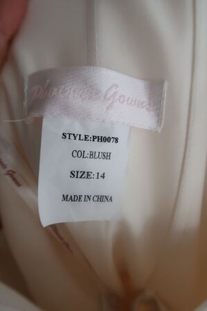 Brudekjole PHEONIX GOWNS str.: 14/44