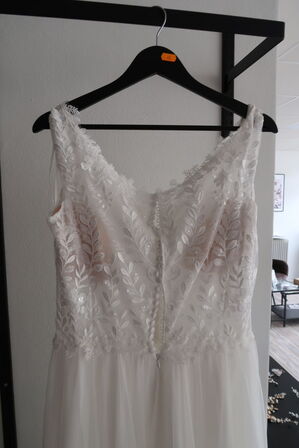 Brudekjole BIANCO EVENTO str.: 44/XL