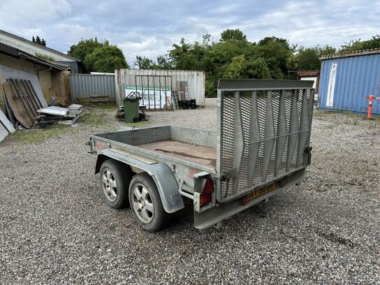 Maskintrailer, Variant 2002M1 2000 kg