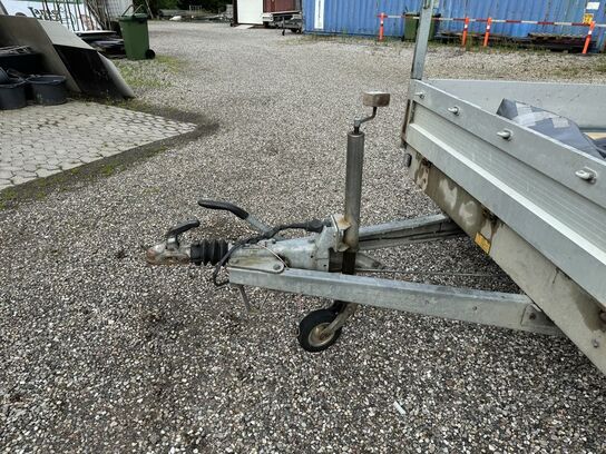 Boogietrailer med høj presenningsopbygning, Variant 3021P4-3000kg