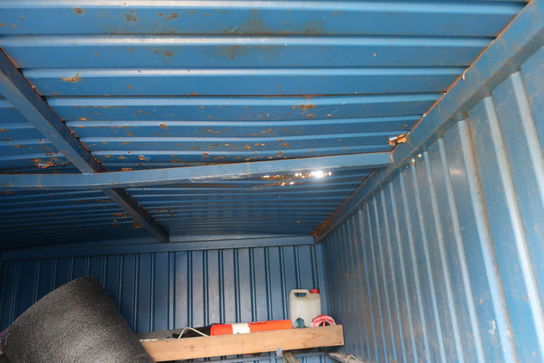 Container uden indhold