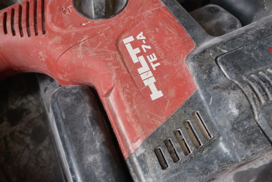 Akku borehammer HILTI TE 7-A med 2 stk. batteri og lader