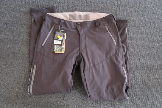 Cykelbukser, Endura MT500 Spray Trouser Cykelbukser Black - Str. XXL