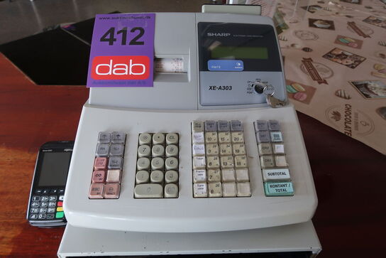 Kasseapparat Sharp XE-A303 + Indenico kortterminal