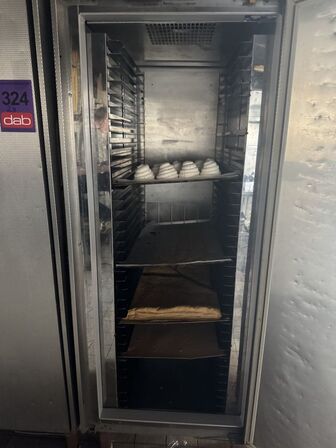 2 stk. Gram industrikøleskabe