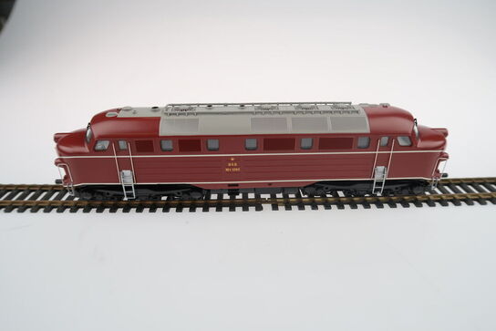 Model lokomotiv HELJAN Frichs My 1202