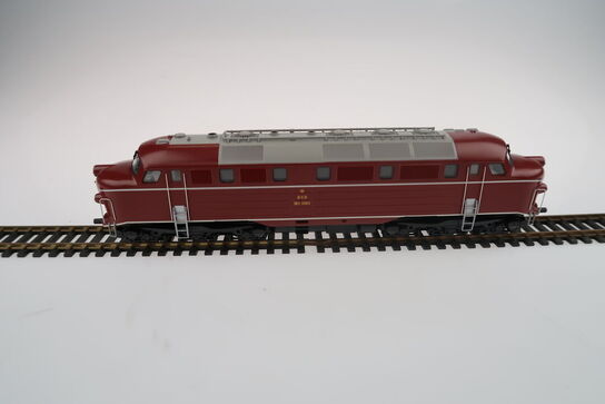 Model lokomotiv HELJAN Frichs My 1201