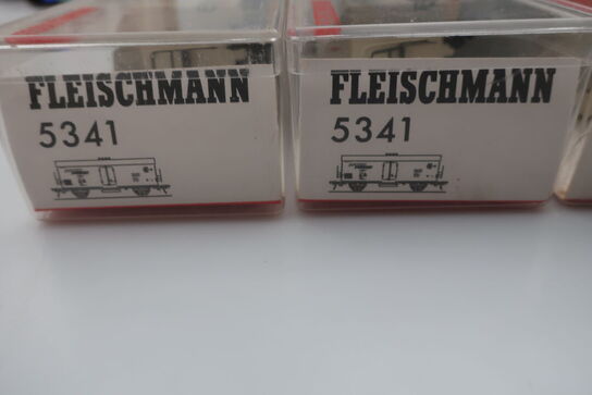 8 stk. model togvogne FLEISCHMANN 5341, 5335