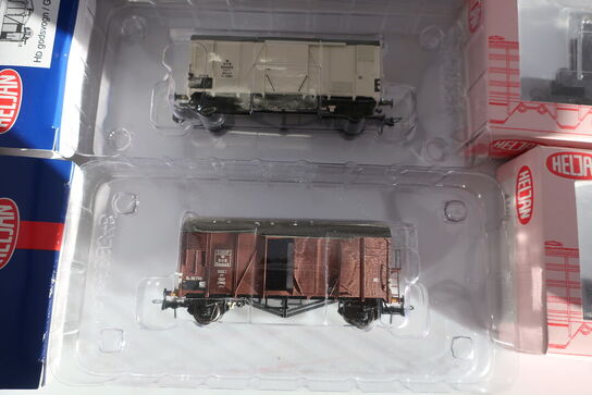 6 stk. model togvogne HELJAN 4100, 4102, 4103, 4267, 4266, 4242