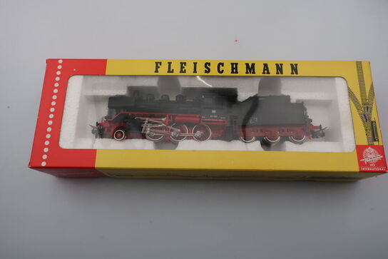 Model lokomotiv FLEISCHMANN 4141