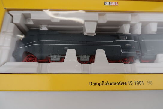 Model lokomotiv BRAWA BR 06 001