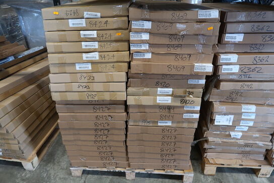 Stort parti CAMBRO hylder og stiger