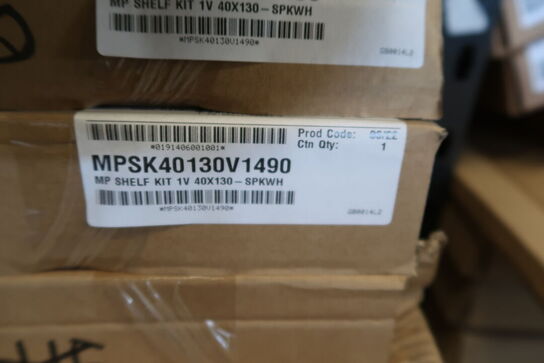 Stort parti CAMBRO hylder og stiger