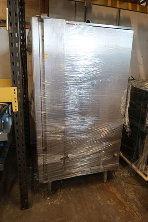 Ovn CONVOTHERM (DEFEKT)