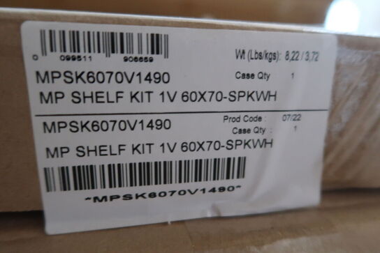 Stort parti CAMBRO hylder og stiger
