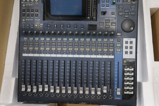 Digital lydmixer YAMAHA DM 1000