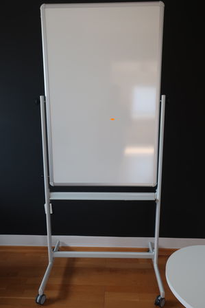 Vendbar whiteboard 