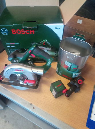 Bosch Akku Rundsav + laser