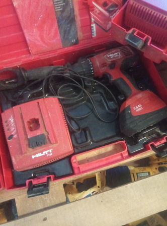 Hilti akku