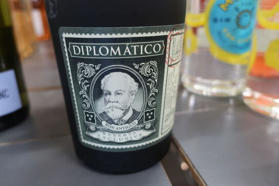 2 flasker rom DIPLOMATICO 