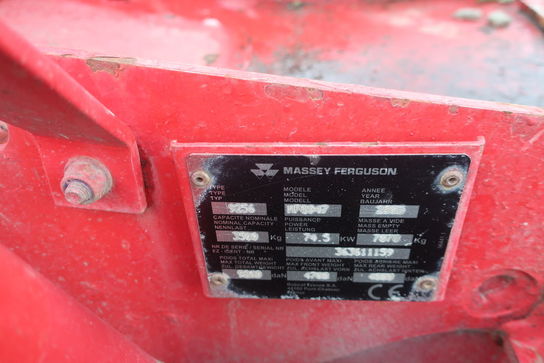 Teleskoplæsser MASSEY FERGUSON MF8947