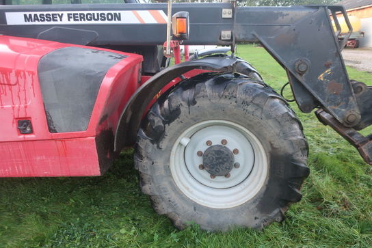 Teleskoplæsser MASSEY FERGUSON MF8947