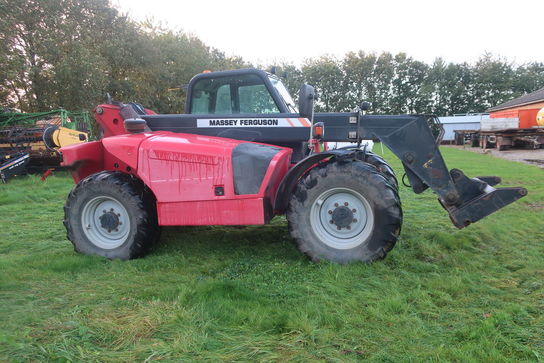 Teleskoplæsser MASSEY FERGUSON MF8947