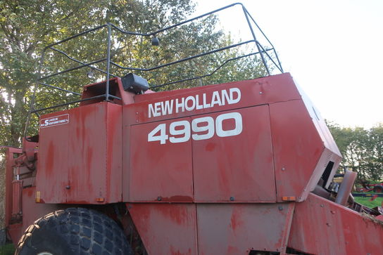 Ballepresser NEW HOLLAND 4990