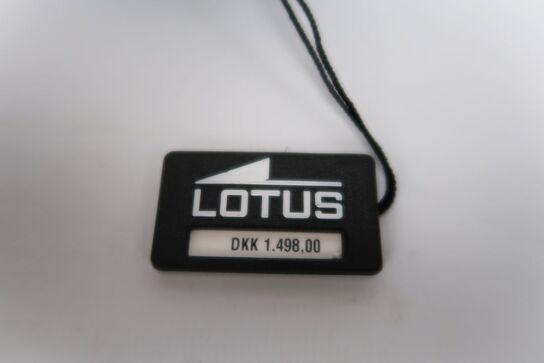 Armbåndsur, Lotus M2035