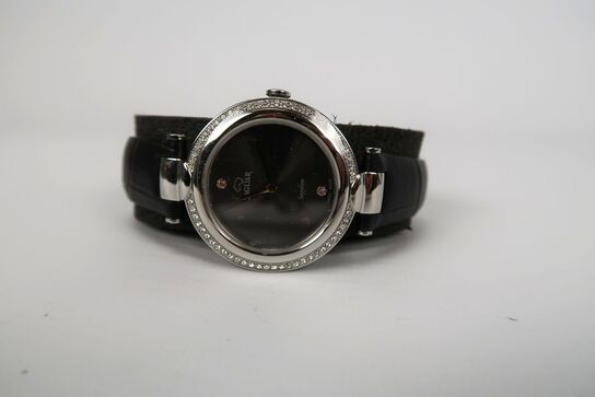 Armbåndsur, Jaguar Cosmopolitan J832/2