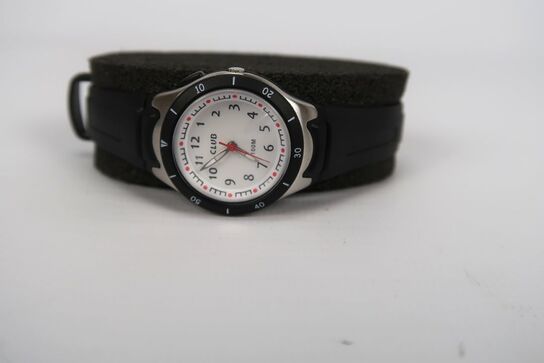 Armbåndsur, Club A47103-S0A