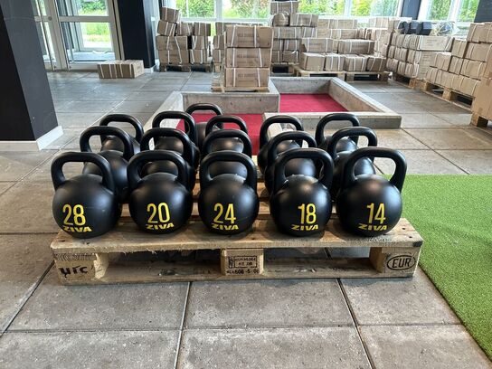 Palle med 16 stk. Metal kettlebells