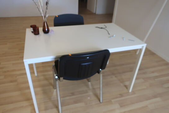 Bord med 2 stk. stole ISO CHROME - Anthracite C-38