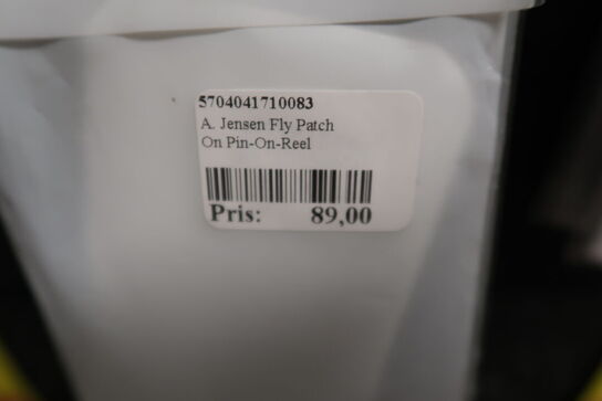 9 pk. A. Jensen Fly Patch On Pin-On-Reel