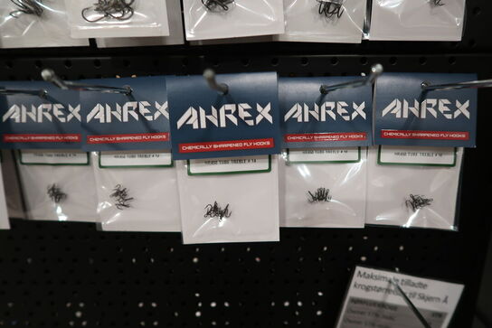 Ca. 44 pk. Ahrex - Fly Hooks