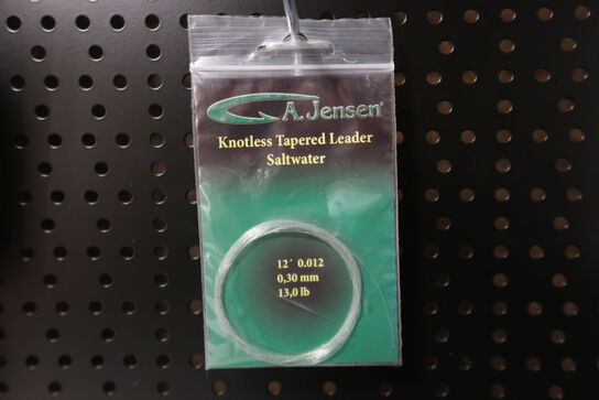 12 pk. knotless tapered leader saltwater 030mm