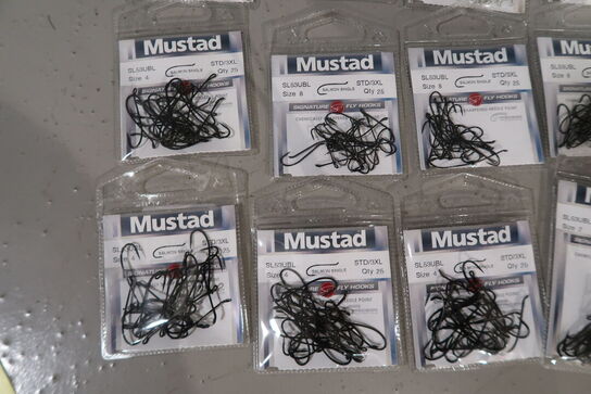 26 pk. Mustad Signature fly hook