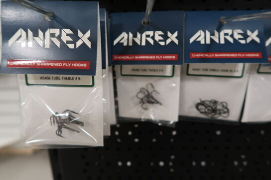 Ca. 44 pk. Ahrex - Fly Hooks