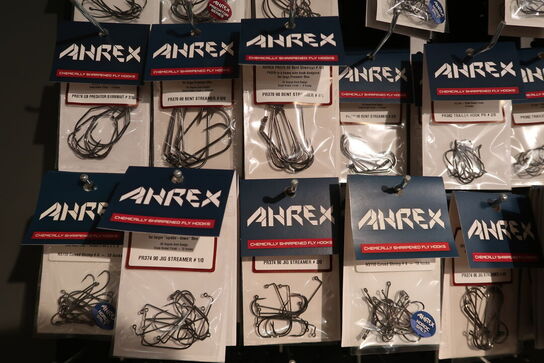 Ca. 90 pk. Ahrex - Fly Hooks