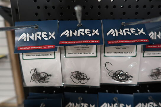 Ca. 44 pk. Ahrex - Fly Hooks