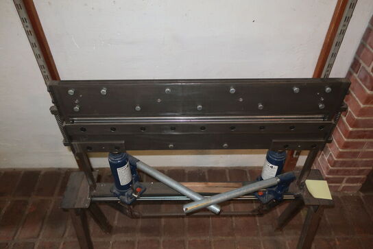 Plade bukker 690 mm max. 1,5 mm