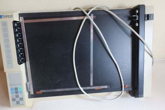 Plotter ROLAND DXY-1100